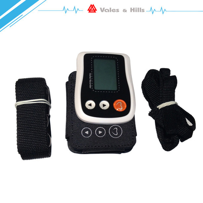 One AAA Battery Advanced Holter Monitor With ECG Analysis Software LCD Display